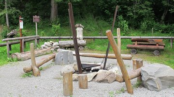 Grill- und Spielplatz an der Schwefelquelle