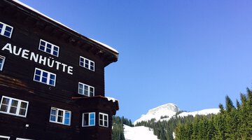 Auenhütte im Winter
