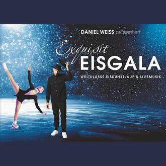 Eine Eiskunstlaufgala mit einem Tänzer auf dem Eis und einem Musiker in eleganter Kleidung. Im Hintergrund ist eine glitzernde Eisfläche und ein farbenfroher, leuchtender Himmel zu sehen. | © Eisgala Entertainment e.K. | Jochen Günther