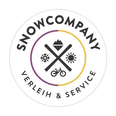 Ein rundes Logo mit dem Namen "SNOWCOMPANY". Es zeigt Symbole für Ski, Sonnenschein und Fahrräder, sowie den Zusatz "Verleih & Service".