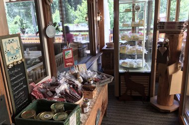 © Kleinwalsertal Tourismus eGen • Walser Buura Café Baad Grund © Kleinwalsertal Tourismus eGen • Walser Buura Café Baad Grund